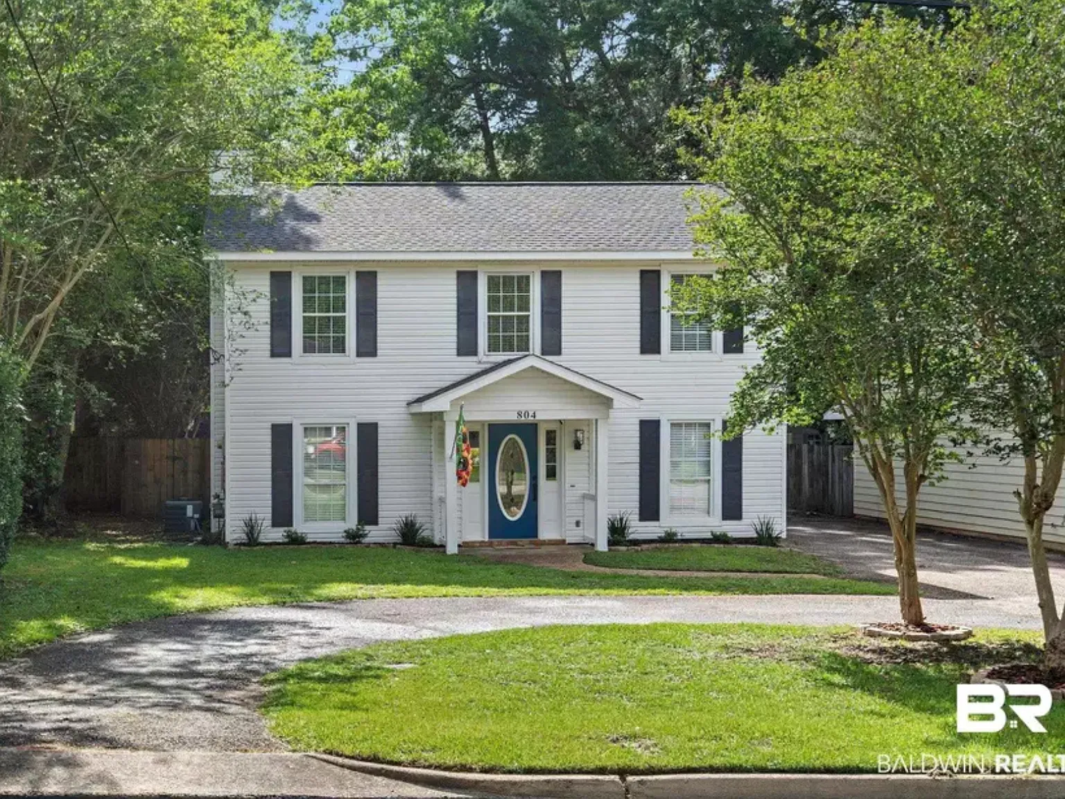 3 bed, 2.5 bath, 1621 sqft, $1,800 — Photo 1