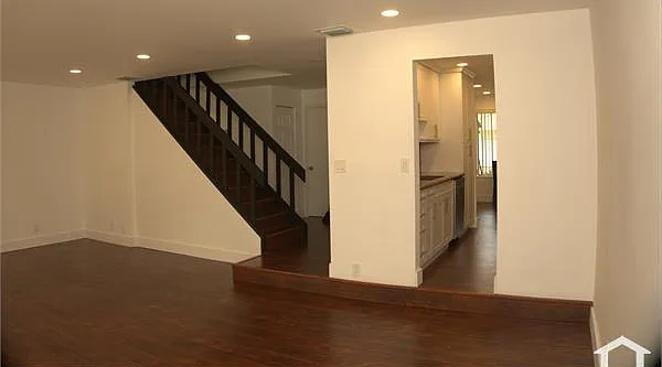 8208 NW 9th Ct — Photo 19