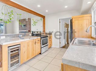 9720 SW Frewing St, Tigard, OR 97223