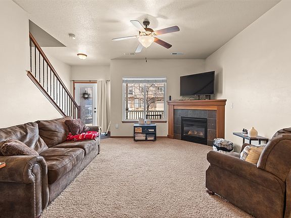 5th image of 1655 Burr Dr
