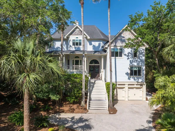 24 Beachwood W, Isle Of Palms, SC 29451