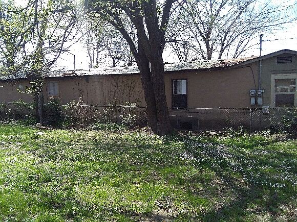 1st image of 820 W 34th St