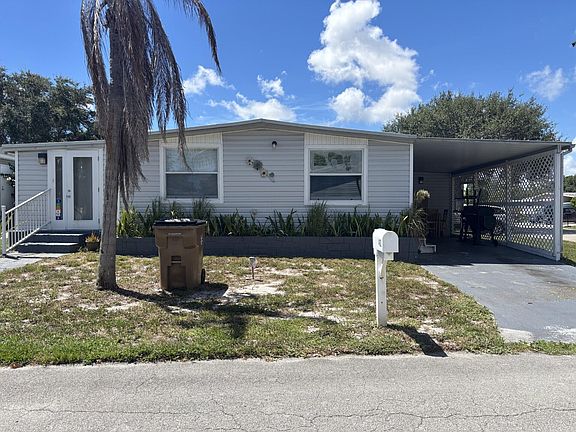 2nd image of 402 NW Nw 50th Court NW