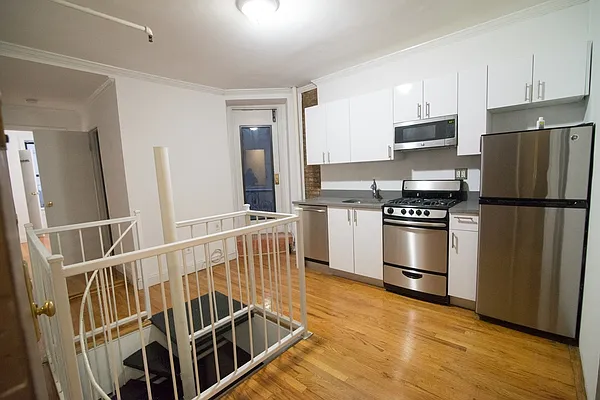 Rented by Magnum Realty Holdings, LLC | media 59