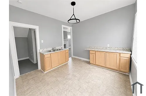 4958 Maplewood St Photo 1 4958 Maplewood St Photo 1