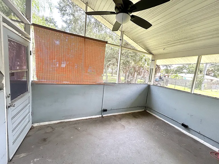 1057 Congress St — Photo 17