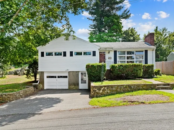 24 Beliveau Dr, Lynn, MA 01904