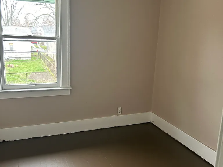1383 Mark Ave — Photo 1