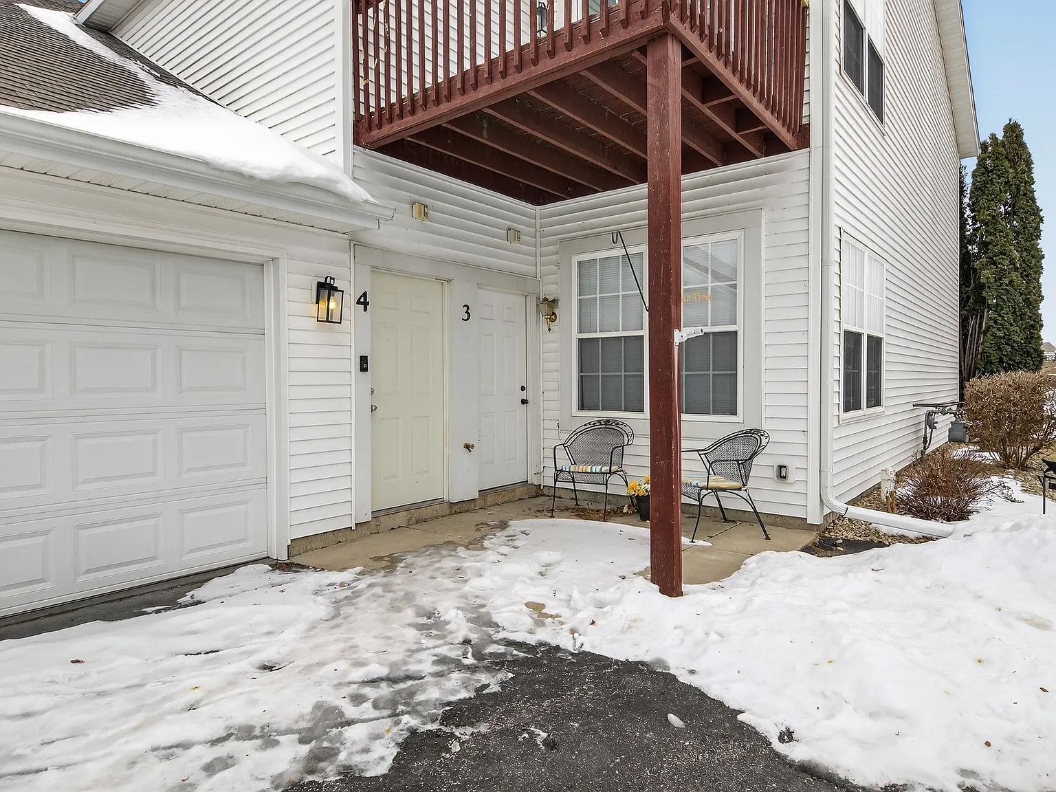 2 bed, 1376 sqft, $1,800 — Photo 2