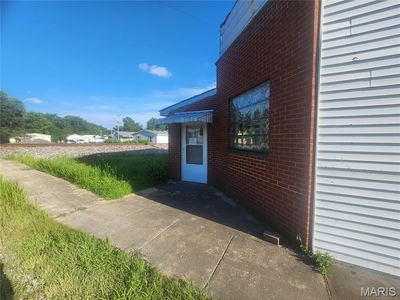 701 S Maple St, Staunton, IL, 62088