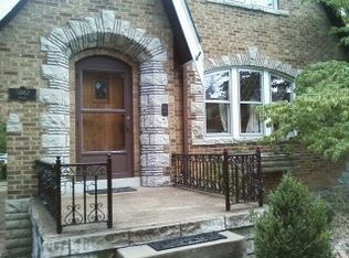 5862 Itaska St, Saint Louis, MO 63109
