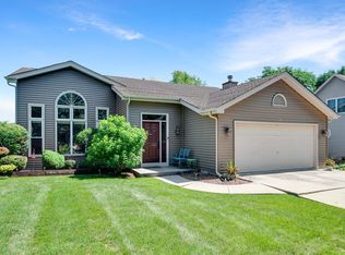601 Cleavland Dr, Bolingbrook, IL 60440
