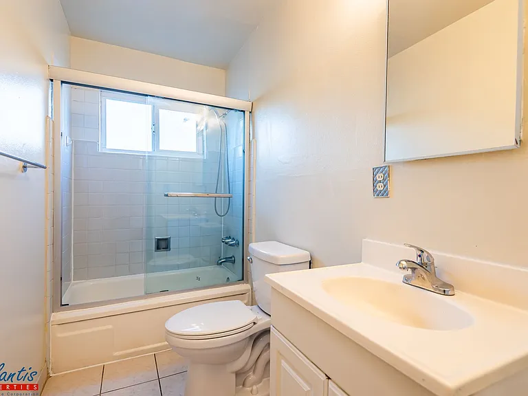 1273 Pedro St — Photo 8