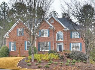 814 Forest Path Ln, Alpharetta, GA 30022