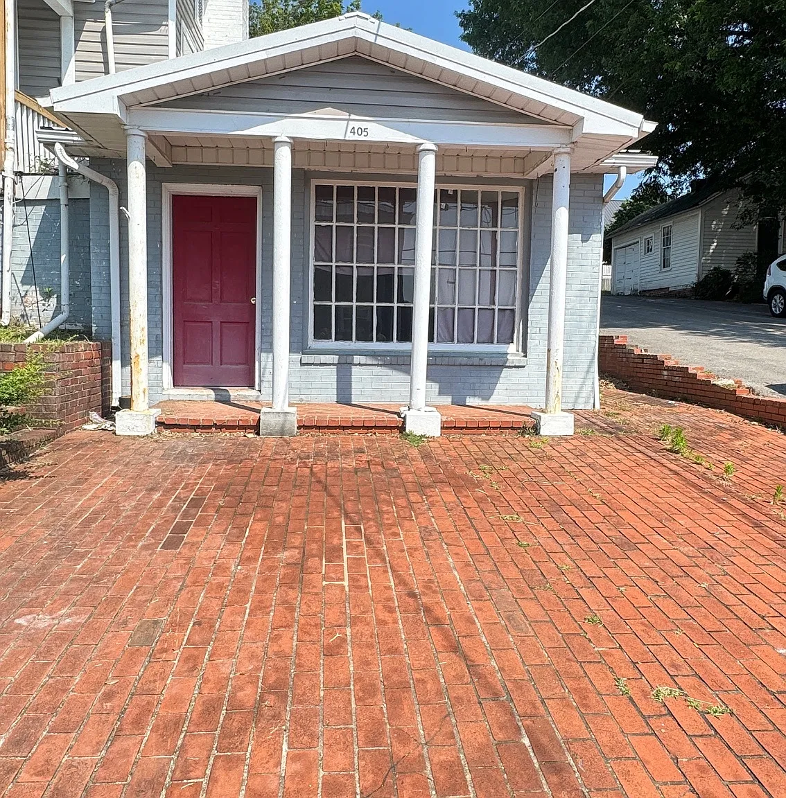 405 High St. North - 1 — Photo 1