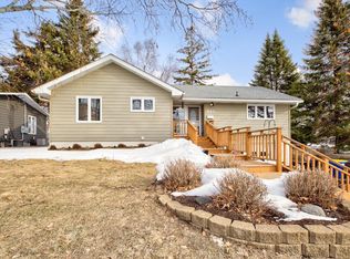 922 3rd St SW, Faribault, MN 55021