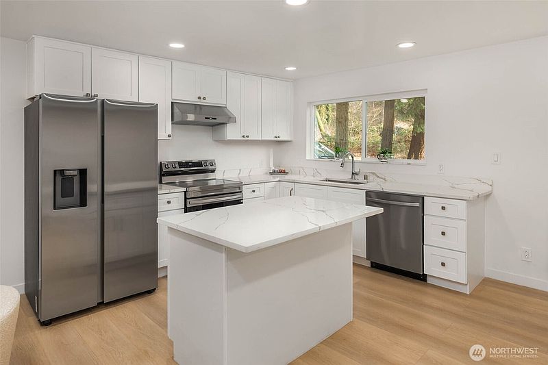 3rd image of 18621 NE 183rd Street