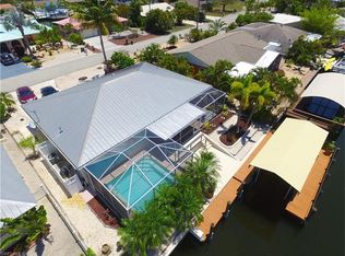 12179 Moon Shell Dr, Matlacha Isles, FL 33991