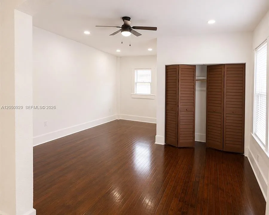 1319 Meridian Ave #208