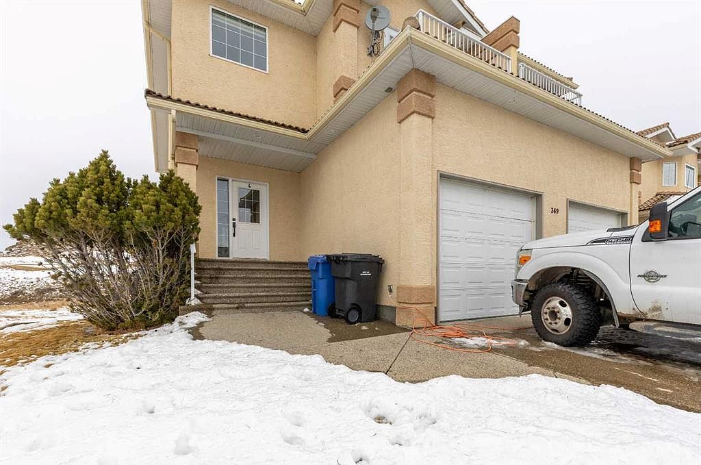 369 E Canyon Blvd W #4