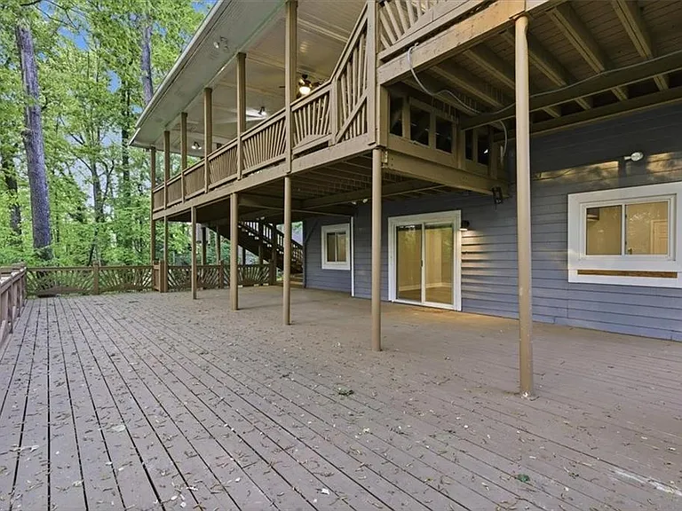 9485 Martin Rd — Photo 43