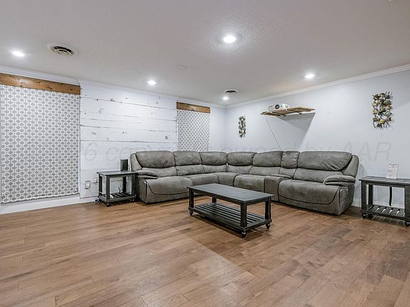 4th image of 7202 Jameson Rd
