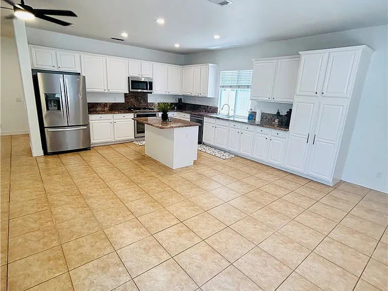 32561 Del Zura — Photo 10