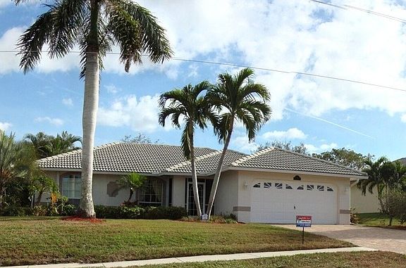 2nd image of 2067 Dogwood Dr
