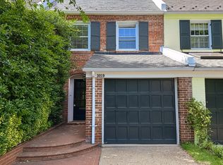 3019 Orchard Ln NW, Washington, DC 20007