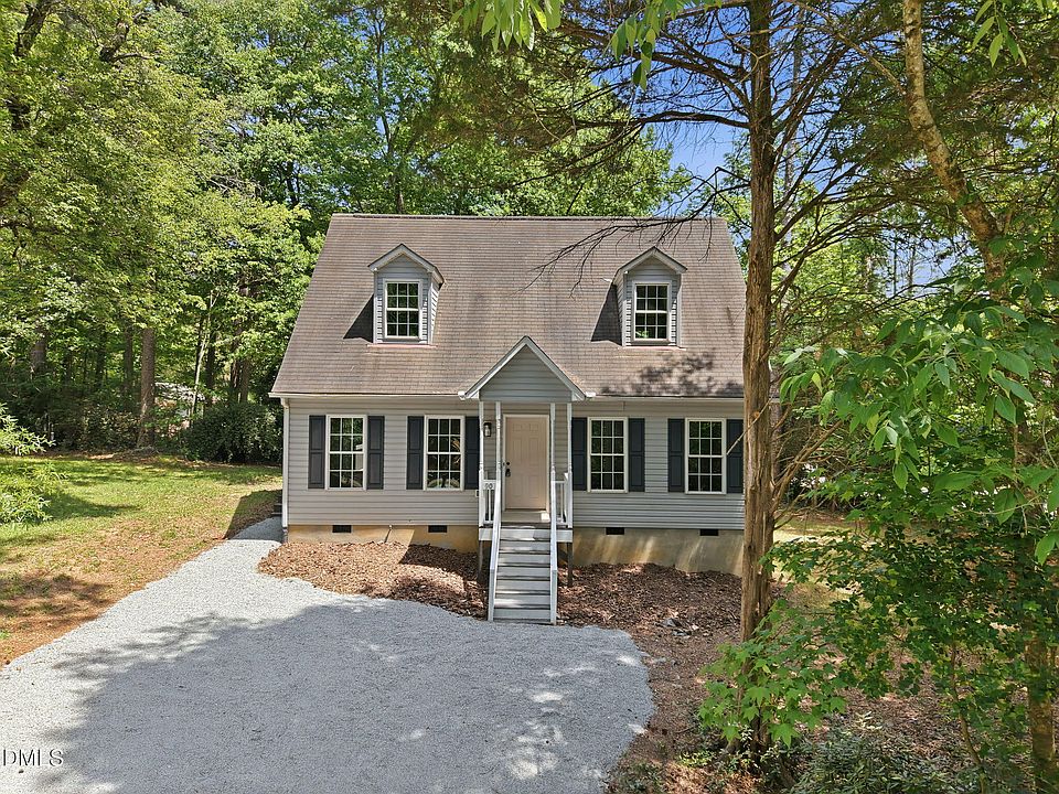 1st image of 90 Pine Hill Dr