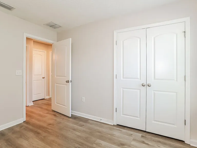3315 Hidden Meadows Ct — Photo 12