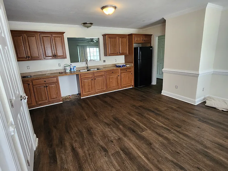 3920A Granada Dr — Photo 3