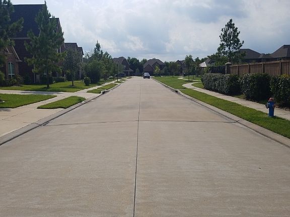 4th image of 8408 Rocky Crest Ln