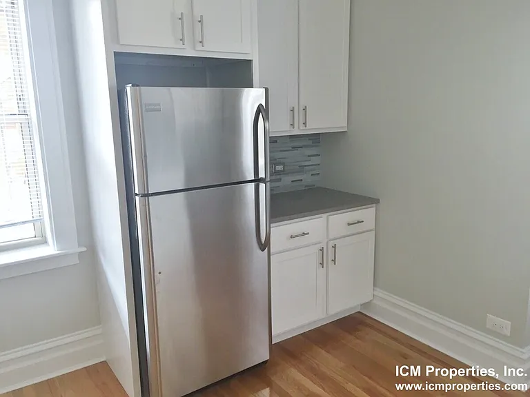 851 W Wellington Ave #1 — Photo 6