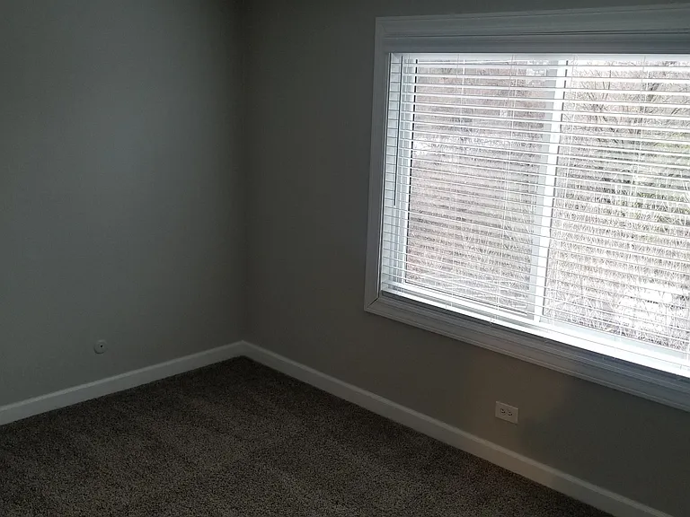 Lisle Station Apartments — Photo 61
