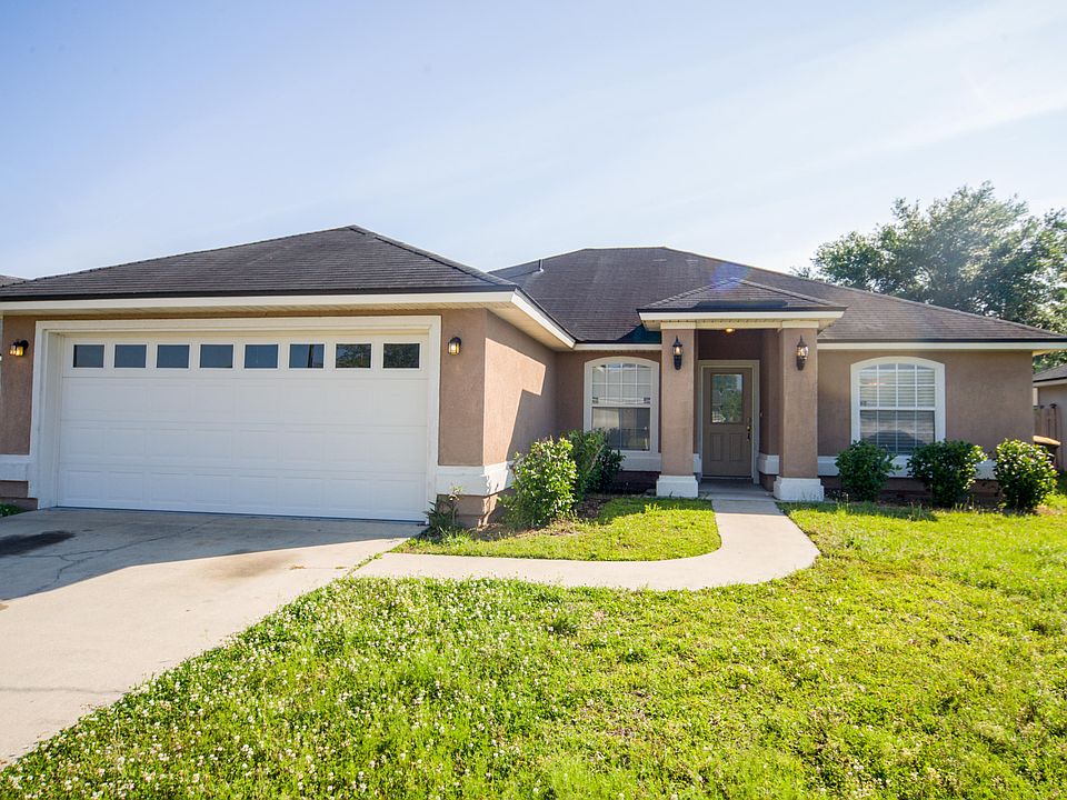 1st image of 6535 Crimson Leaf Ln