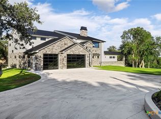 271 Arrowhead Point Rd, Belton, TX 76513