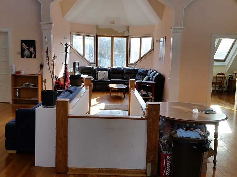 503 E Buffalo St #9 — Photo 9