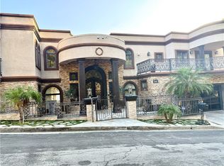 11131 Mountcastle Dr, Studio City, CA 91604