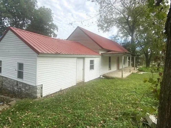 203 Church St, Petersburg, TN 37144