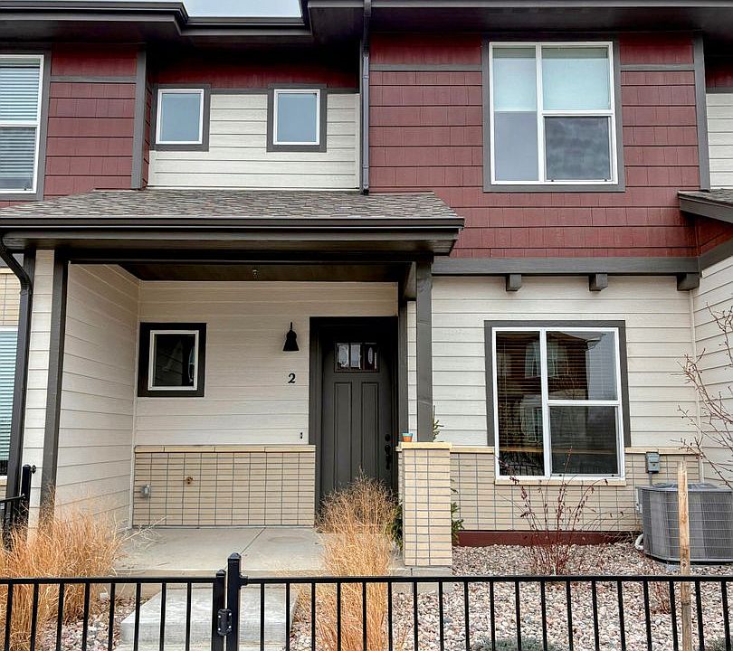 1st image of 844 Schlagel St #2