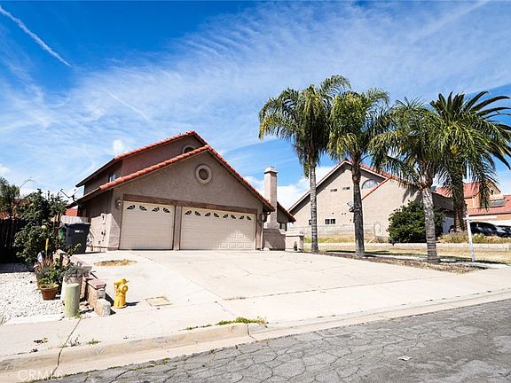 3rd image of 12233 Wind River Cir