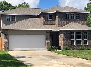 411 Salt Wind Ct, Crosby, TX 77532
