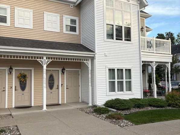 806 Heather Lane, Altamont, NY 12009