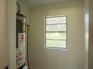 7215 Scotts Dr, Beaumont, TX 77708