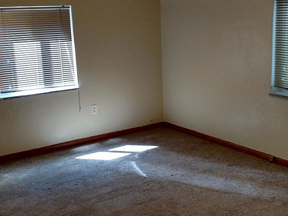 Entrance view of 2nd floor main bedroom