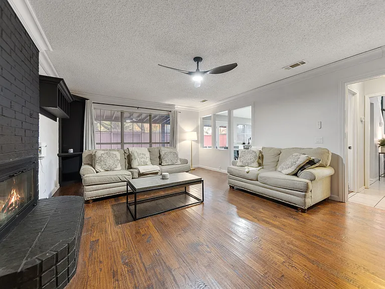 509 Newberry St — Photo 31