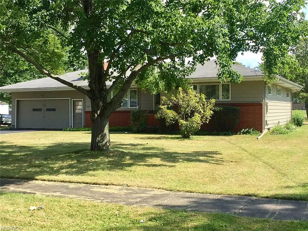 3351 Bon Air Ave NW photo 1