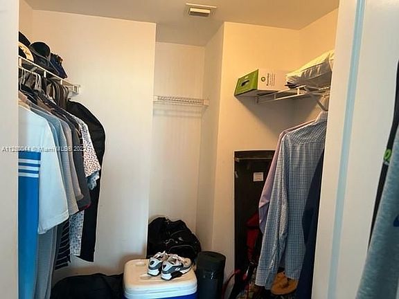 4th image of 1250 S Miami Ave APT 1610