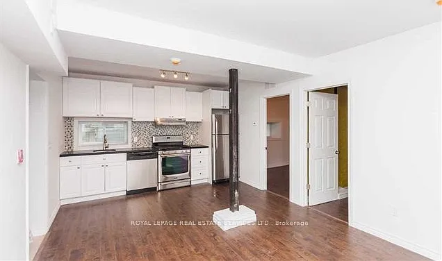 55 Hillsdale Ave E #2 — Photo 5